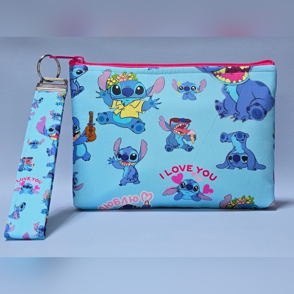 Stitch Wristlet - Picture 6 of 16
